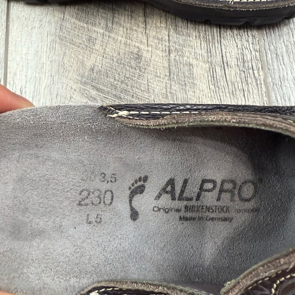Birkenstock Alpro‎ Black Clogs - Picture 11 of 14